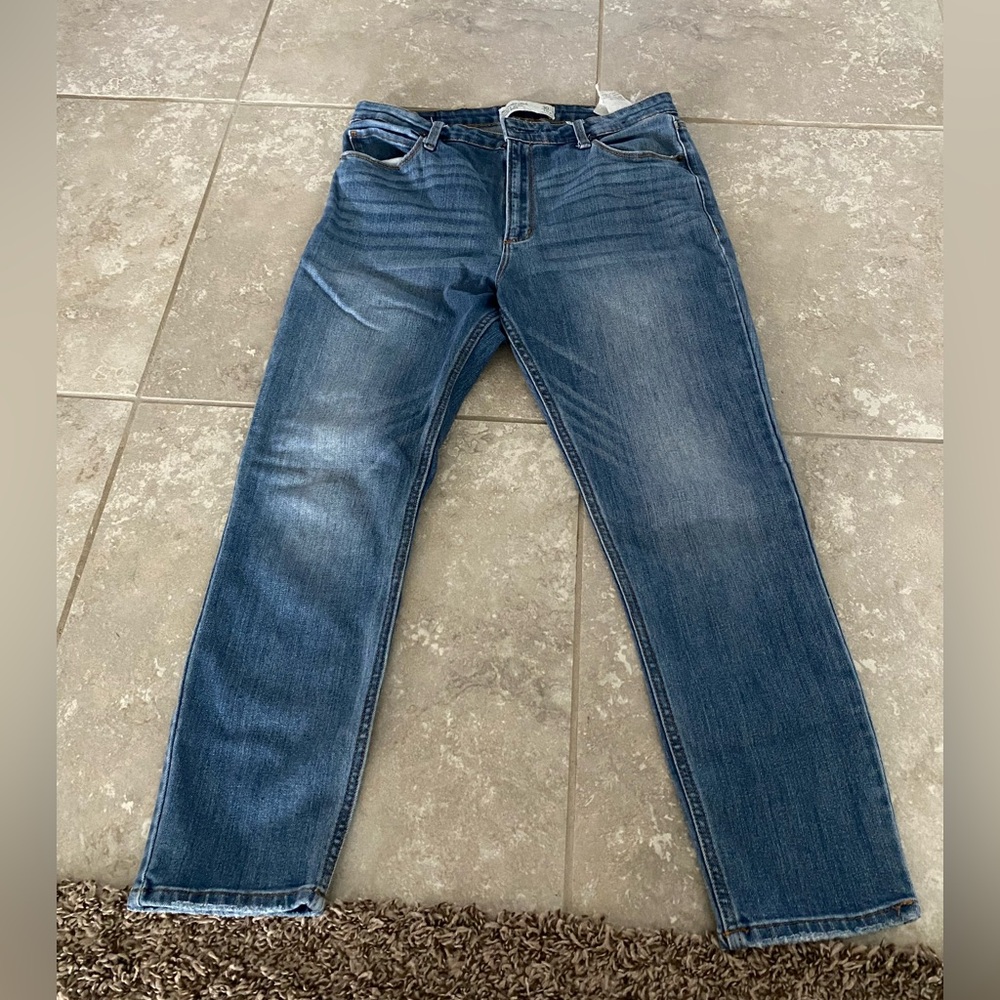 Abercrombie and Fitch Ankle Jean High Rise